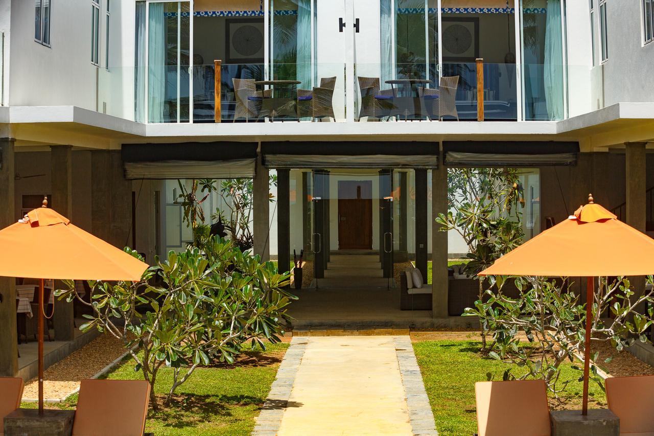 Kk Beach Habaraduwa Exterior photo